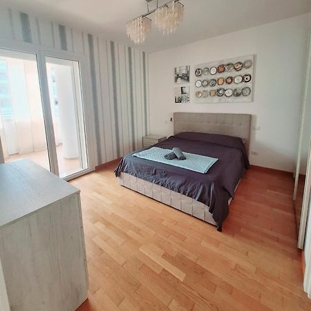 Appartamento Con Terrazzo Roma Dış mekan fotoğraf